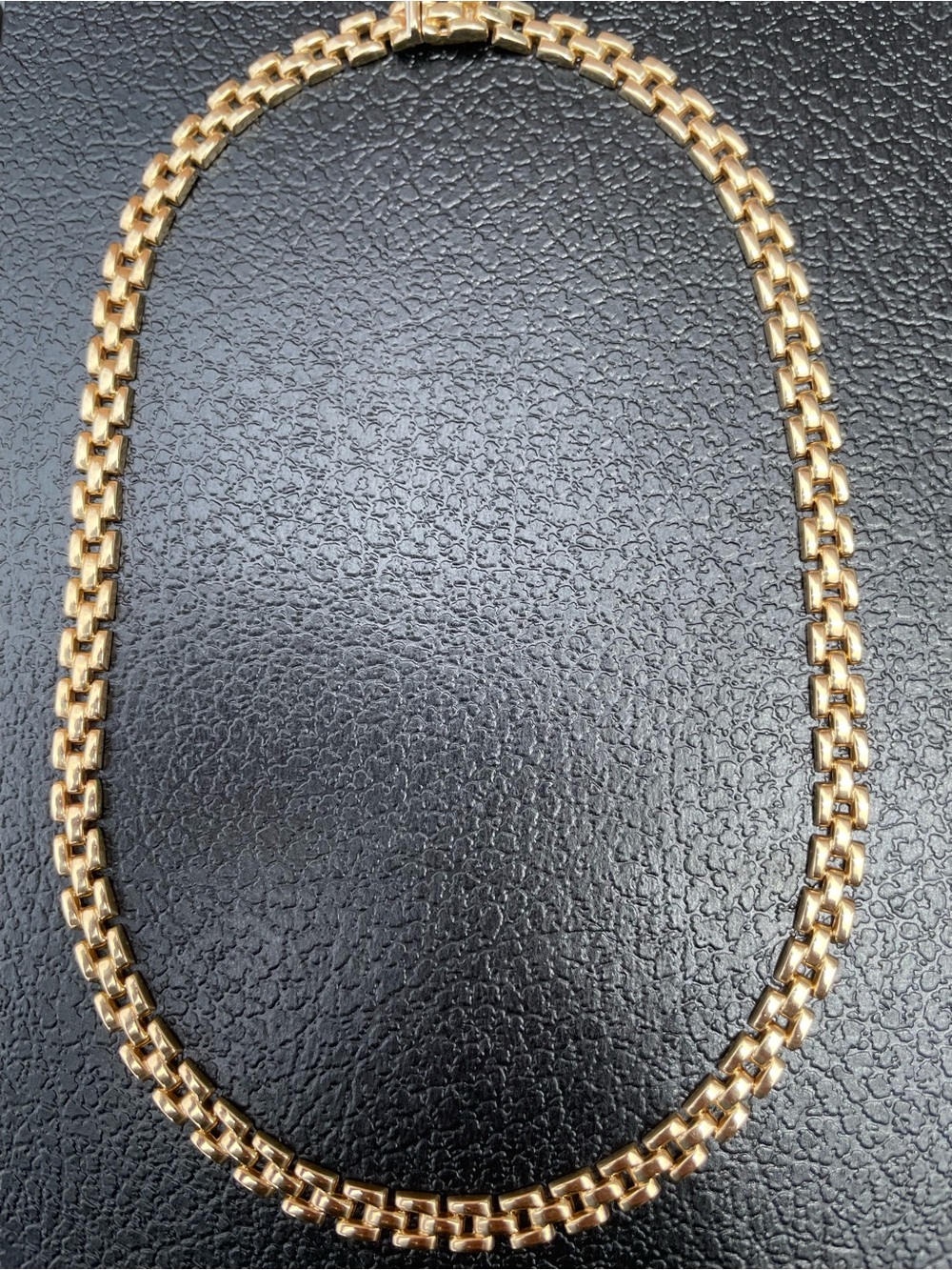 Classic Gold Link Necklace - Polished 14 K Gold. 16” 20 gm